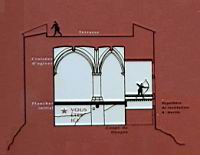 Chateau de Queribus, Donjon, Salle du pilier (05).jpg